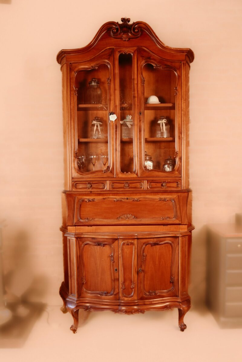 Credenza Provenzale